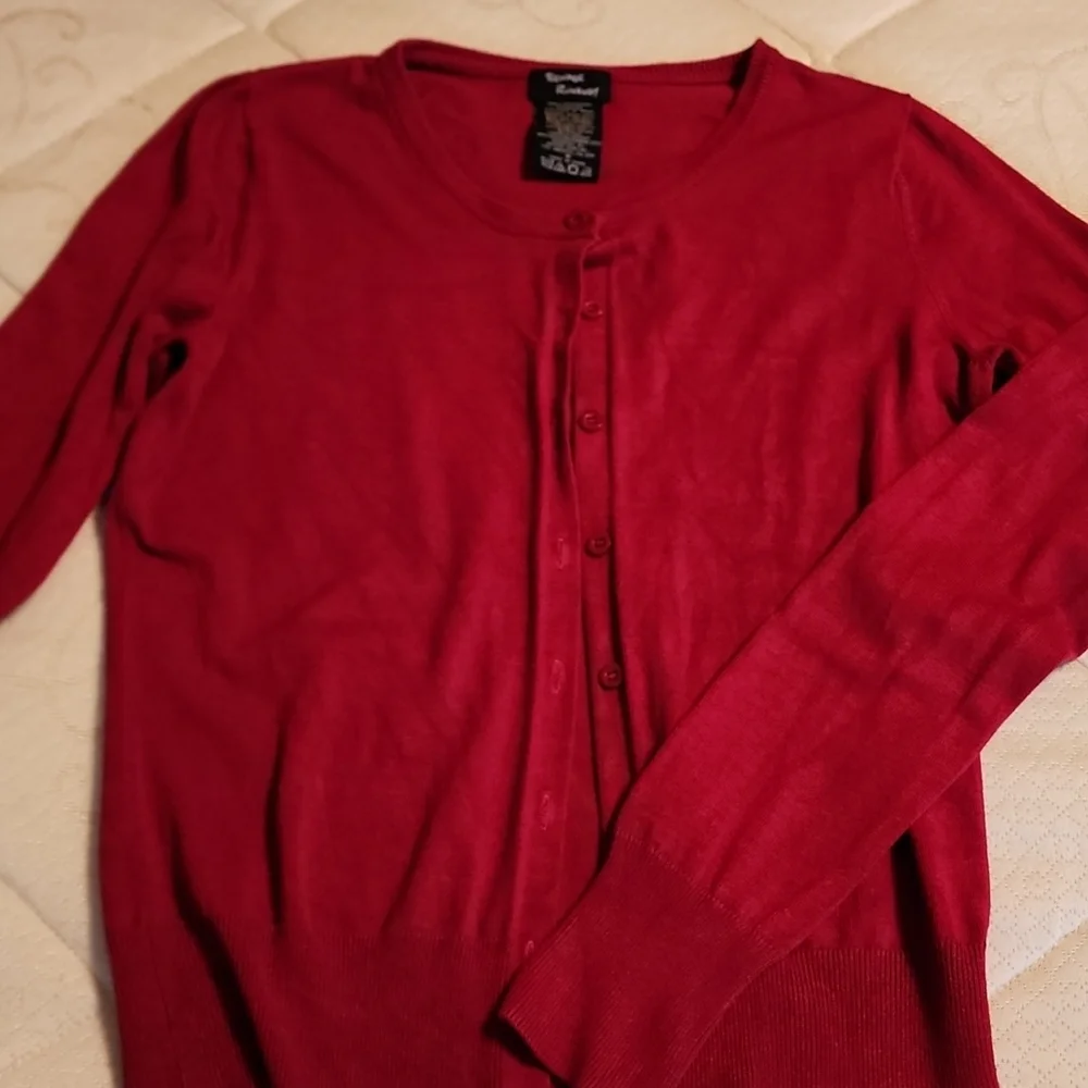 Hot Topic sweater - Picture 1 of 6